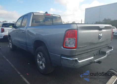 2019 Ram 1500 Big Horn/Lone Star 4X2 6'4 Box из США, поврежденный, VIN 1C6RREBG6KN827552